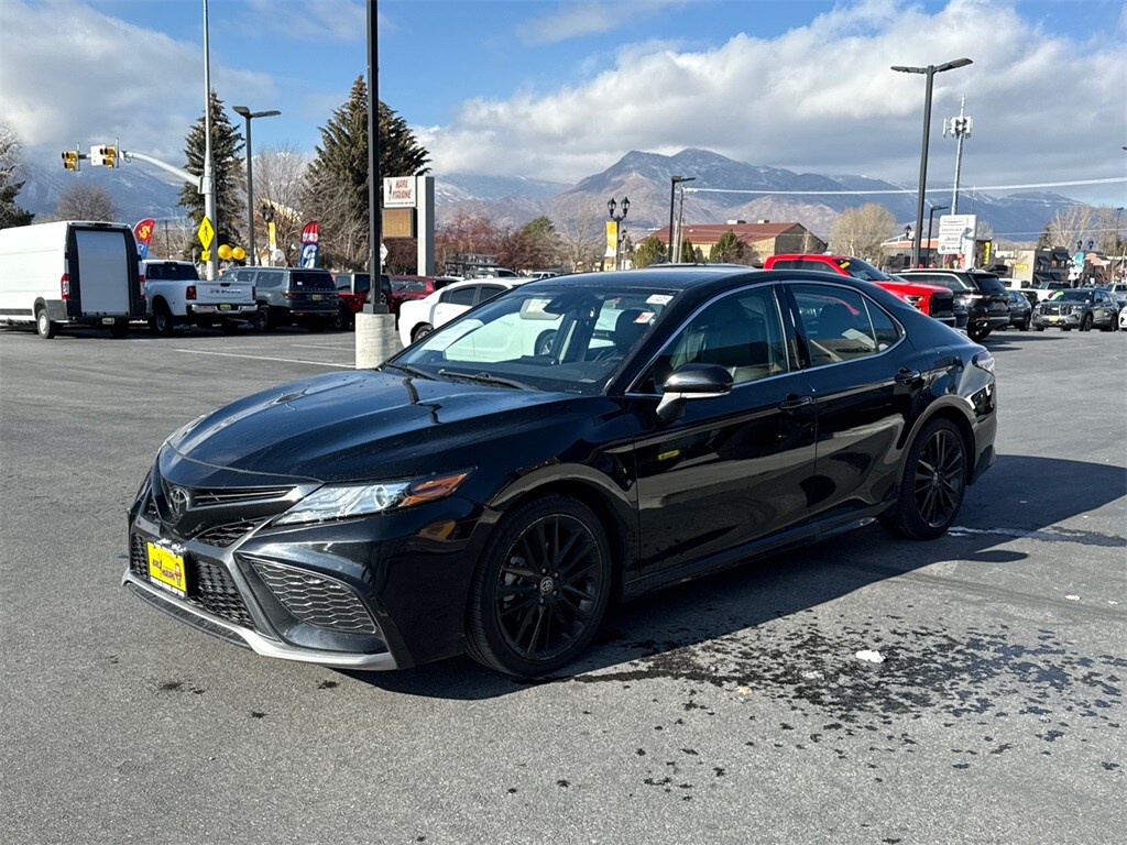 2023 Toyota Camry XSE photo 4