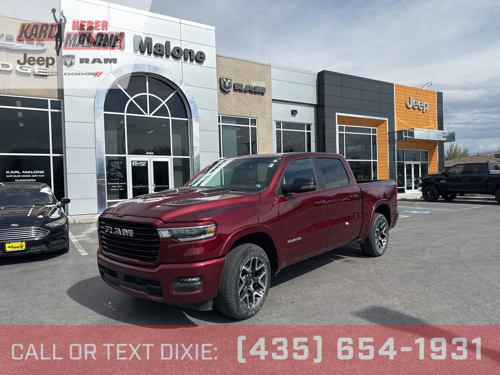 2025 RAM 1500 Laramie 4x4 Crew Cab 5'7's photo