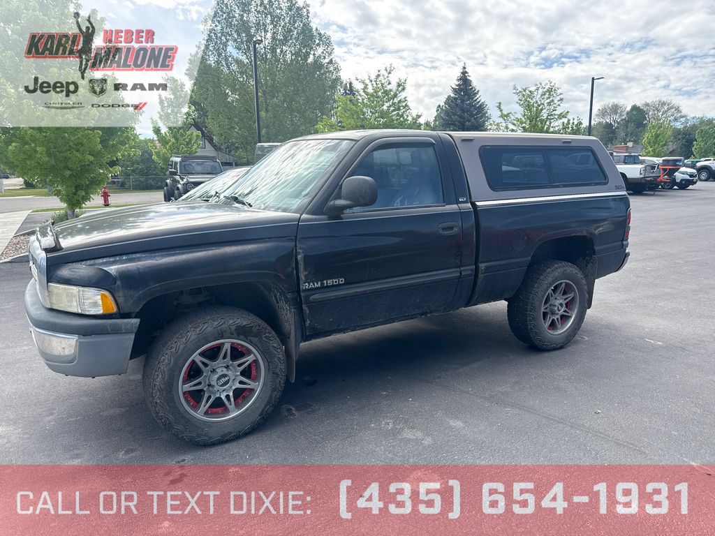 2000 Dodge Ram 1500 1500 ST 4X4 REGULAR CAB SWB's photo