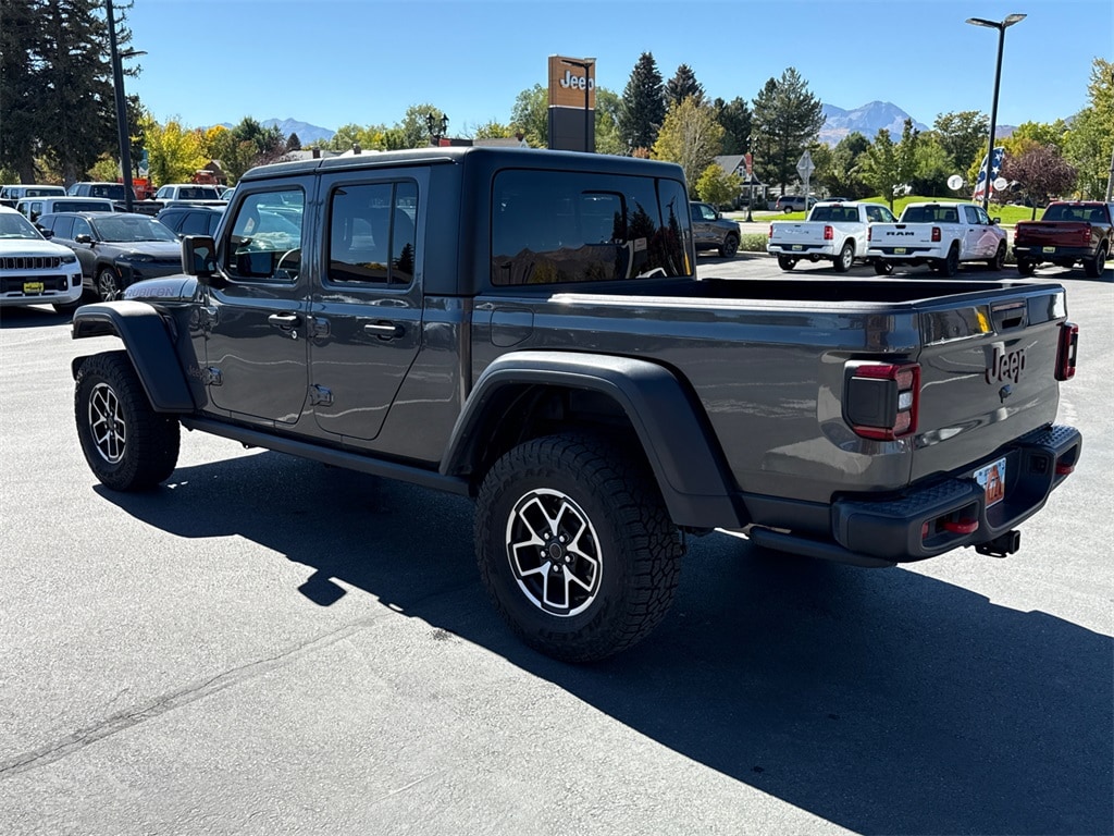Used 2024 Jeep Gladiator Rubicon Truck