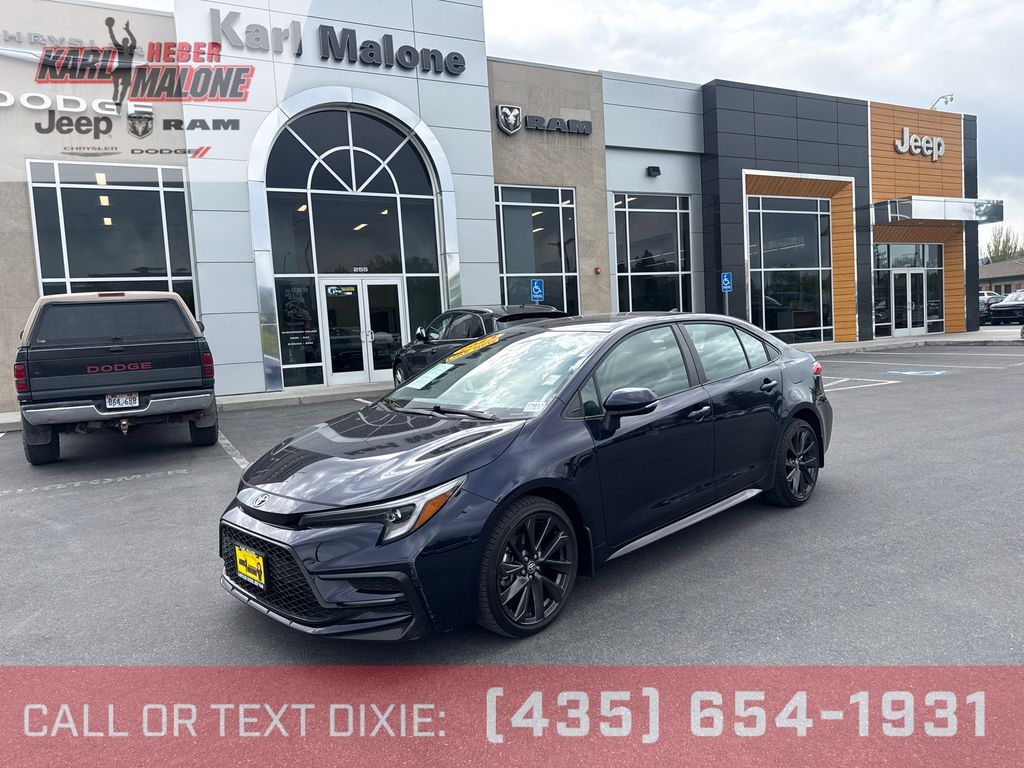 2023 Toyota Corolla SE CVT's photo