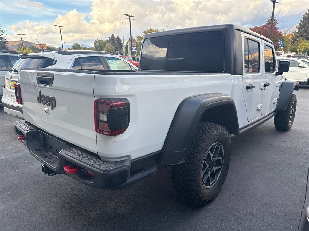 2025 Jeep Gladiator Rubicon photo 2