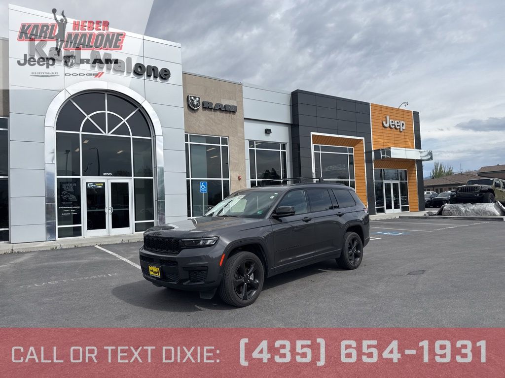 2022 Jeep Grand Cherokee L Altitude 4x4's photo