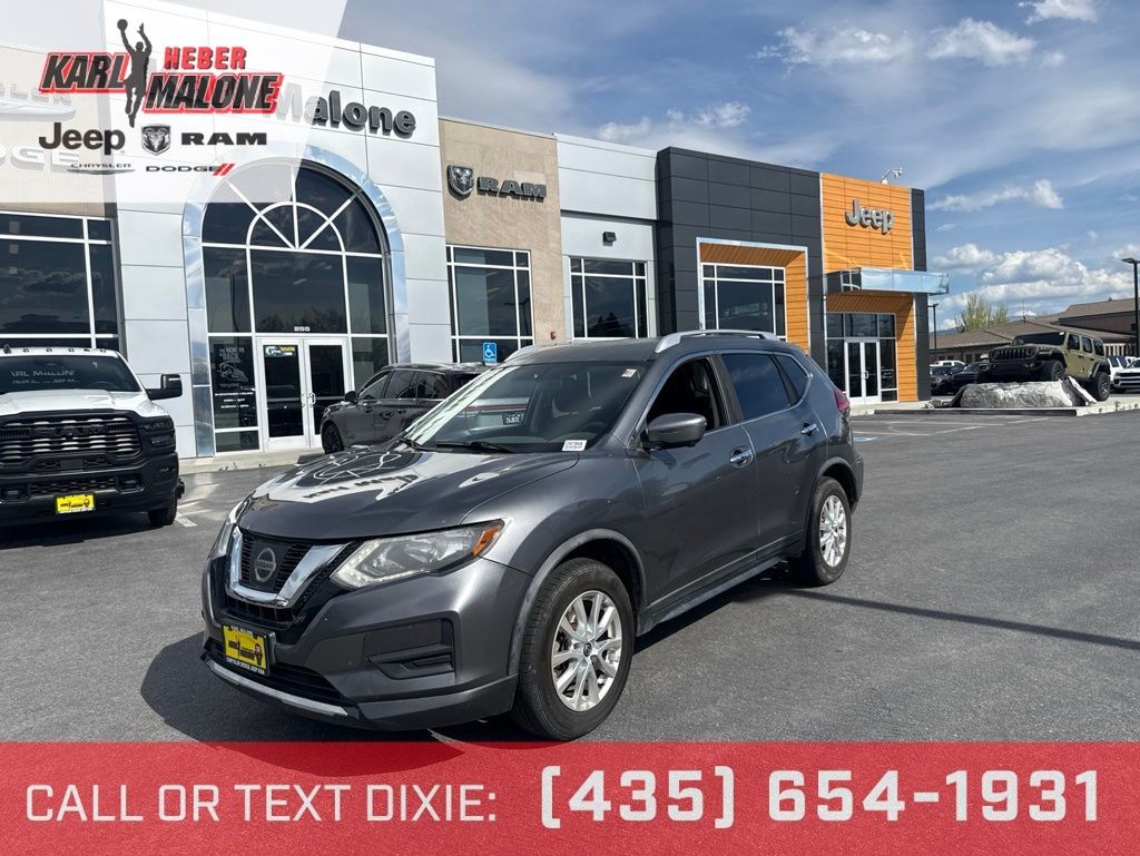2017 Nissan Rogue SV AWD's photo