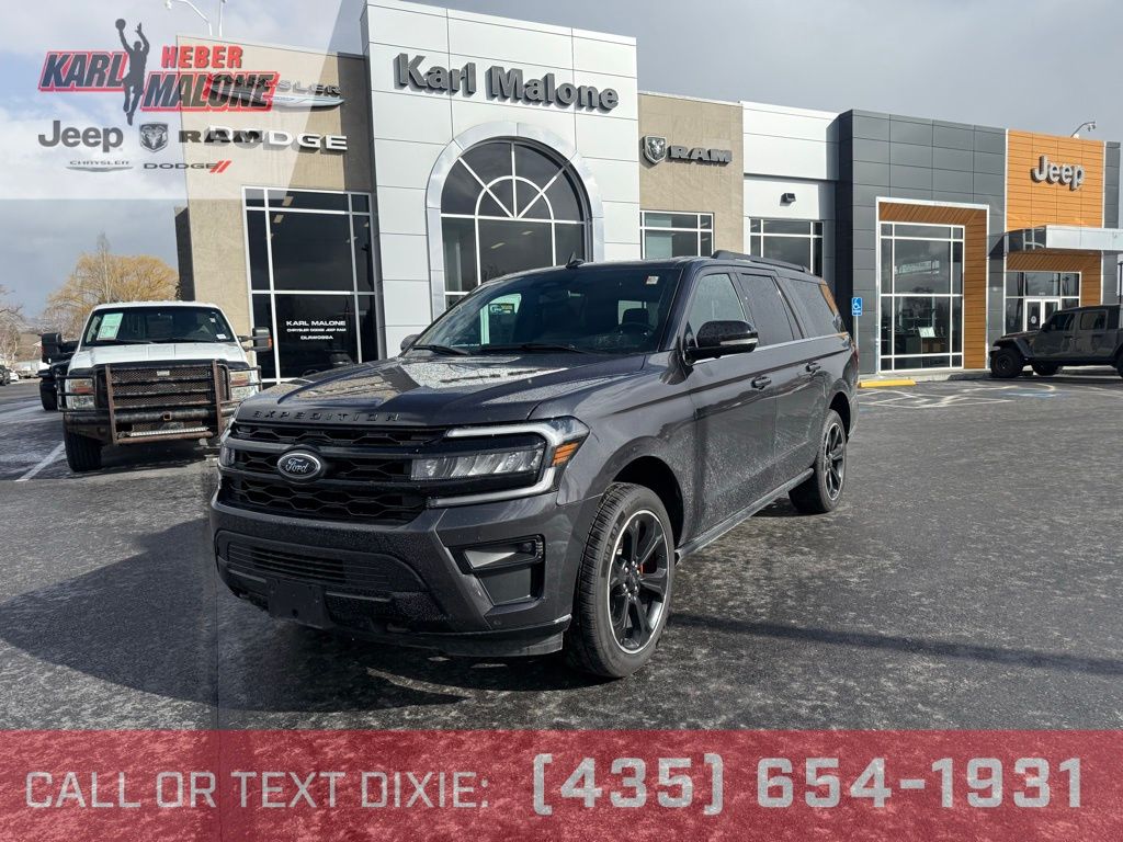 2022 Ford Expedition Max SUV 