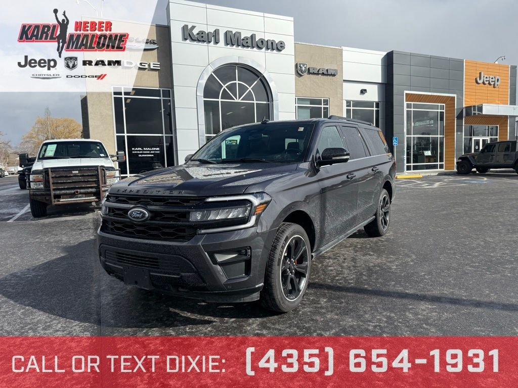 2022 Ford Expedition Limited MAX 4x4's photo