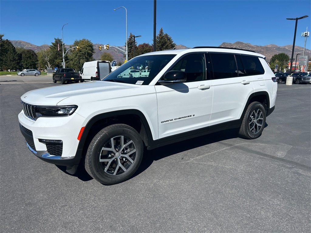 New 2025 Jeep Grand Cherokee L LIMITED 4X4 Sport Utility