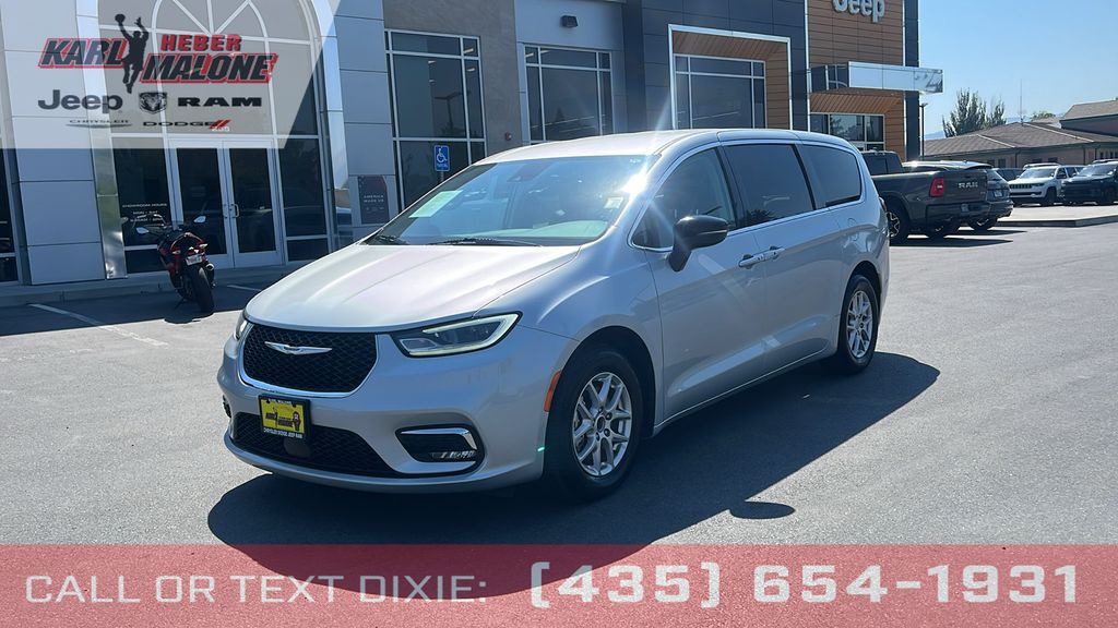 2024 Chrysler Pacifica