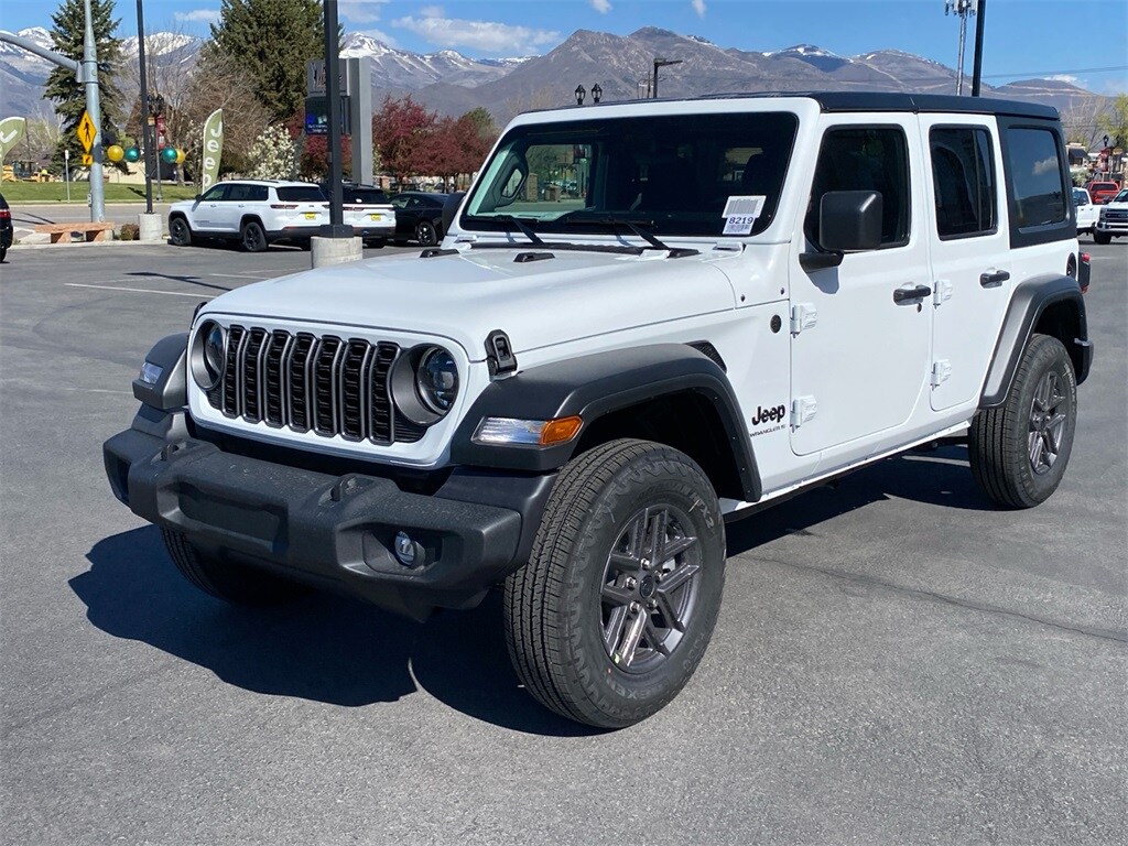 2025 Jeep Wrangler Sport S photo 4
