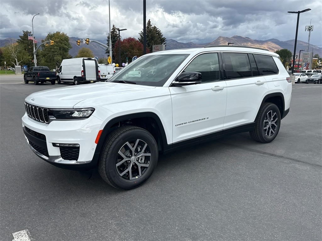 New 2025 Jeep Grand Cherokee L LIMITED 4X4 Sport Utility