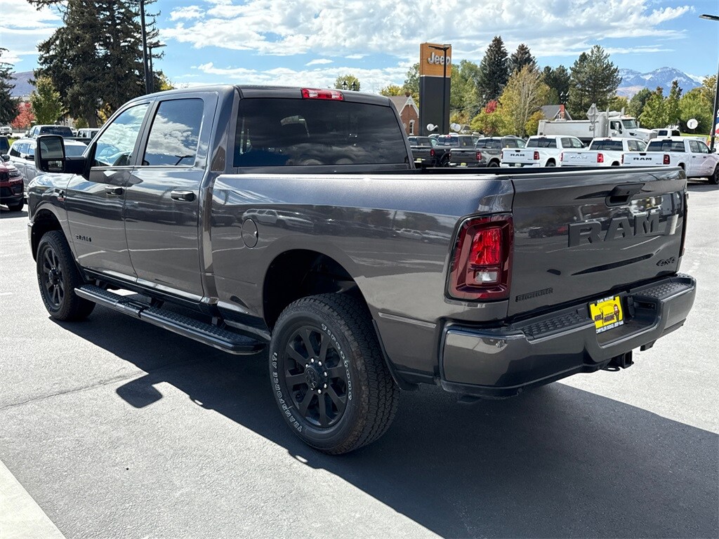 2026 Ram 2500 Big Horn photo 3