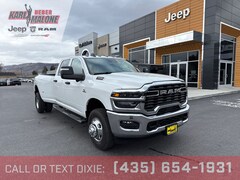2026 Ram 3500 TRADESMAN CREW CAB 4X4 8' BOX Pickup