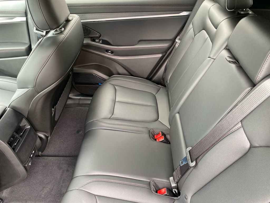 2025 Jeep Wagoneer S Limited - Photo 10
