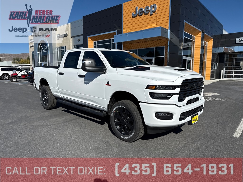 New 2026 Ram 2500 BLACK EXPRESS CREW CAB 4X4 6'4 BOX Pickup