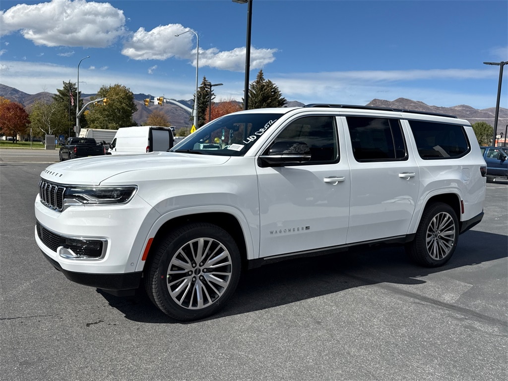 New 2025 Jeep Wagoneer L LIMITED 4X4 Sport Utility