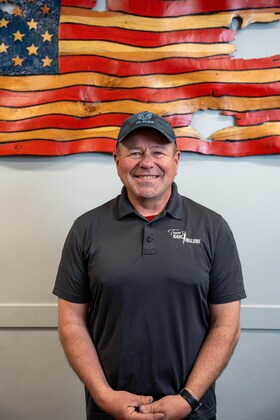 Staff member Mike Horrocks from ID_b692121c22c4