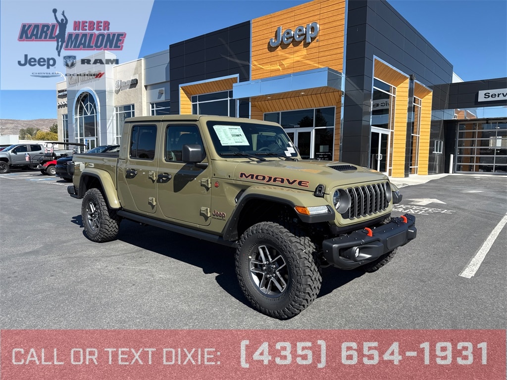 New 2025 Jeep Gladiator MOJAVE X 4X4 Pickup