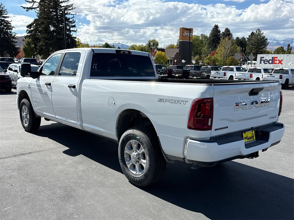 New 2026 Ram 2500 BIG HORN CREW CAB 4X4 8' BOX Pickup