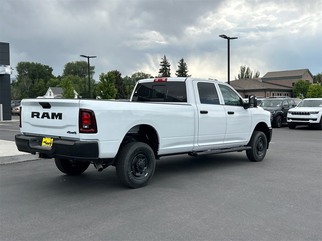 2026 Ram 2500 Tradesman photo 2