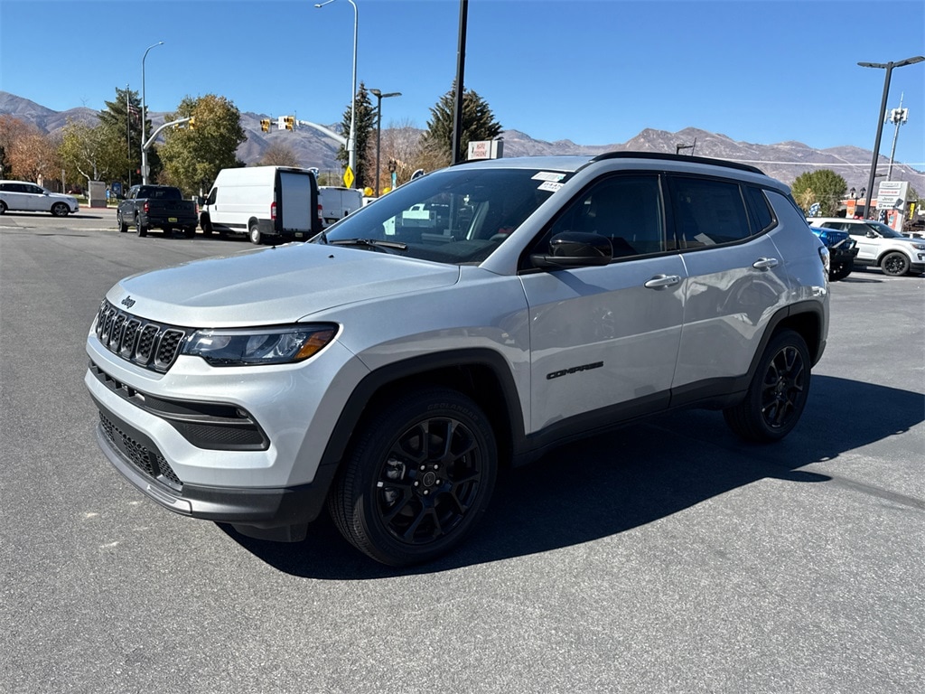 New 2026 Jeep Compass LATITUDE ALTITUDE 4X4 Sport Utility