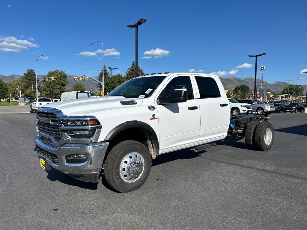 2026 Ram 3500 Tradesman photo 4