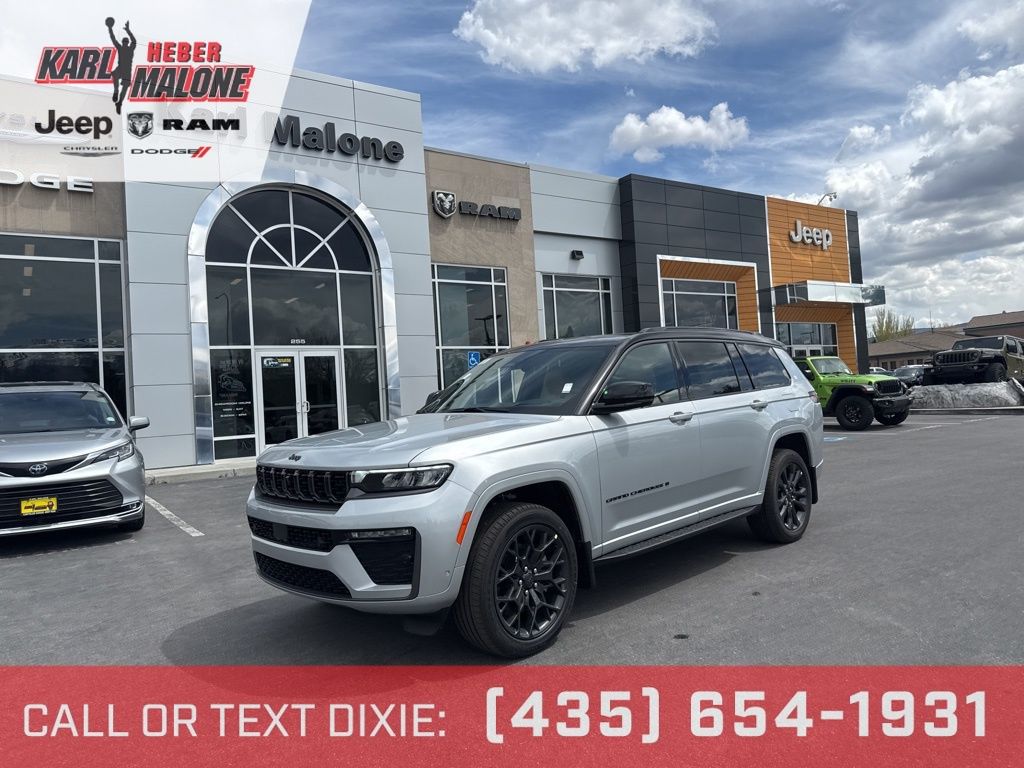 2026 Jeep Grand Cherokee L Summit 4x4's photo