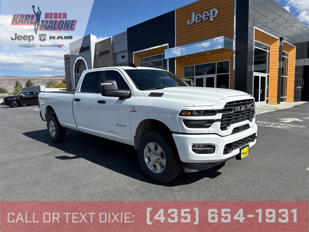 New 2026 Ram 2500 BIG HORN CREW CAB 4X4 8' BOX Pickup