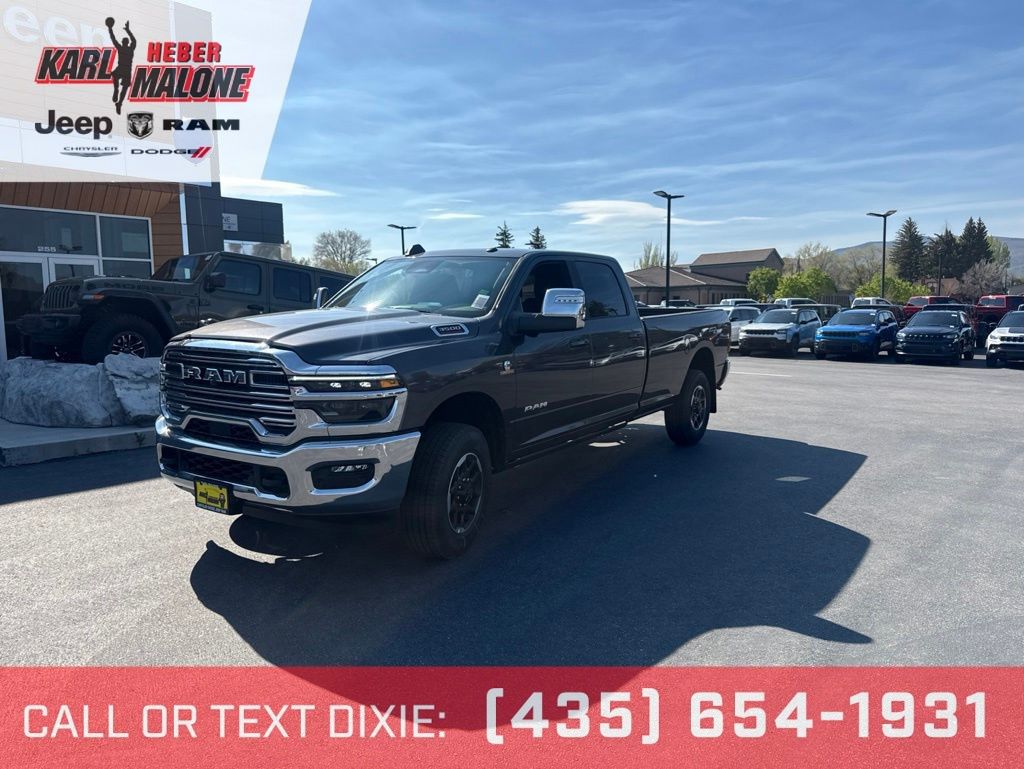 2026 RAM 3500 Laramie 4X4 Crew Cab LWB's photo