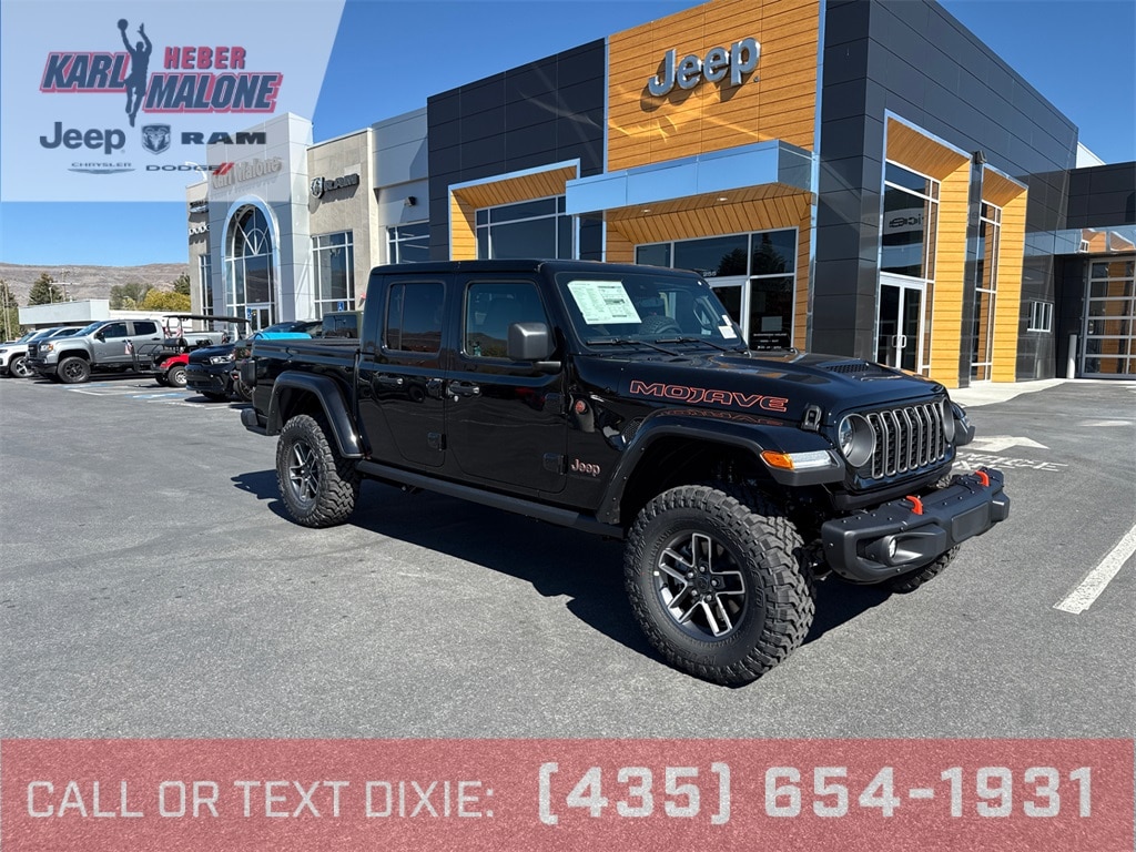 New 2025 Jeep Gladiator MOJAVE X 4X4 Pickup