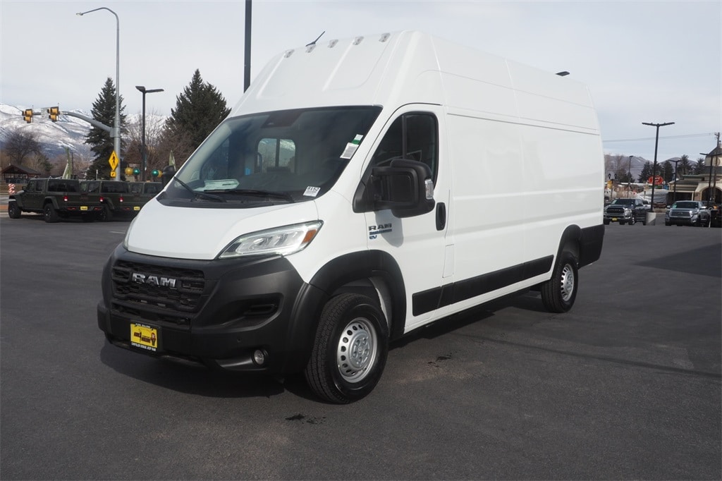 New 2025 Ram ProMaster PROMASTER EV STEP VAN SUPER HIGH ROOF 159' WB EXT Cargo Van