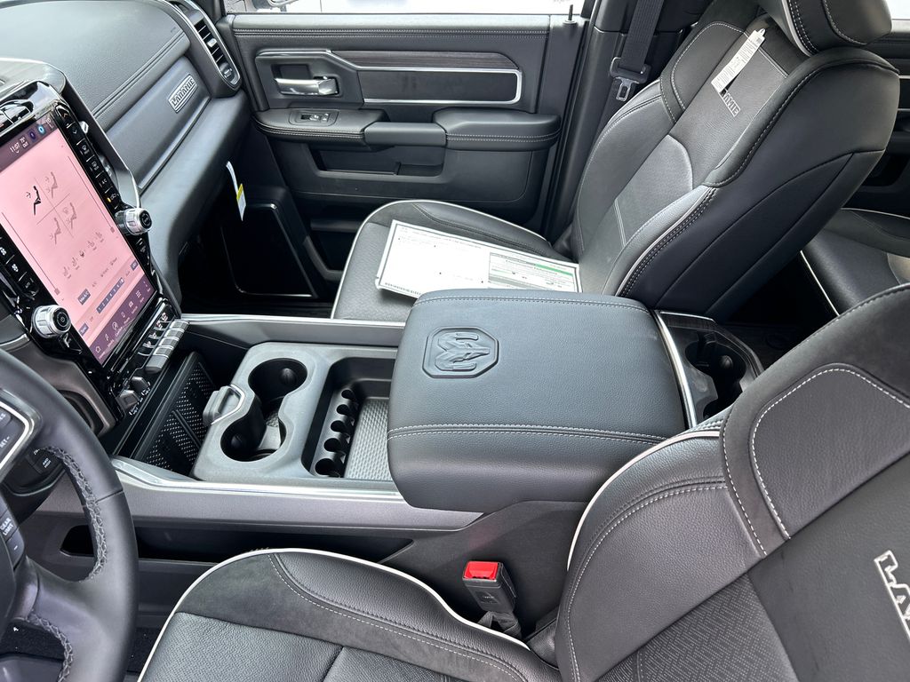 2026 RAM 2500 Laramie - Photo 9