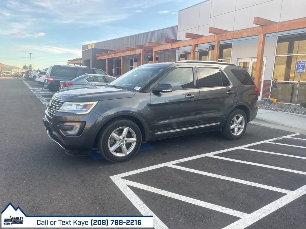Used 2017 Ford Explorer XLT with VIN 1FM5K7D82HGA58358 for sale in Hailey, ID