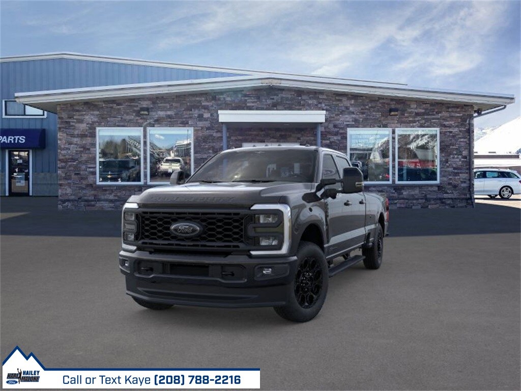 2025 Ford F-350 photo 2