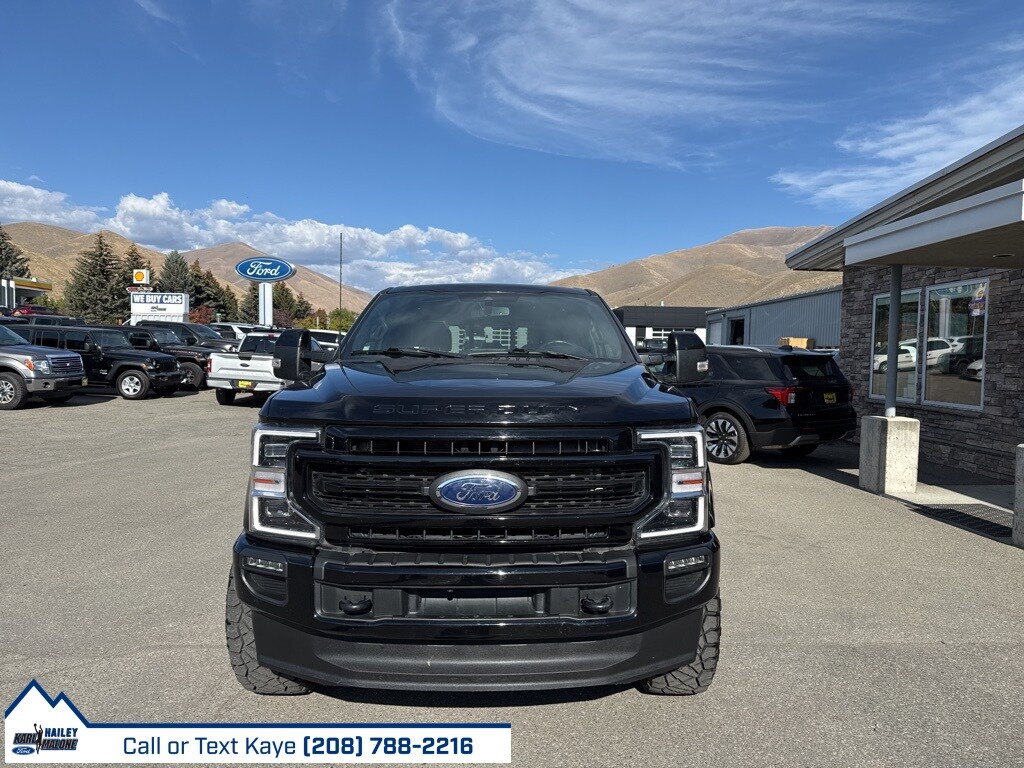 2022 Ford F-350 Lariat photo 4