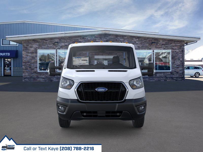 2025 Ford Transit Cutaway Base - Photo 6