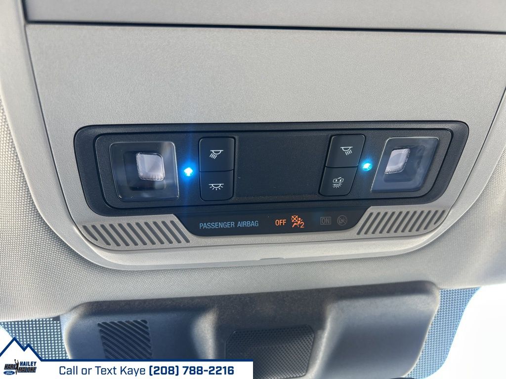 2025 Ford F-150 Lightning Flash - Photo 40