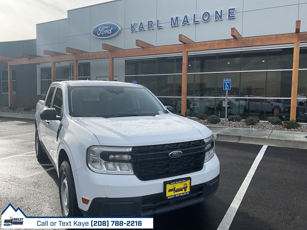 2023 Ford Maverick XL's photo