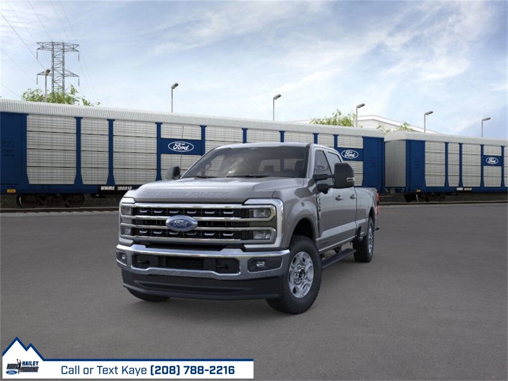 2026 Ford F-350 photo 2