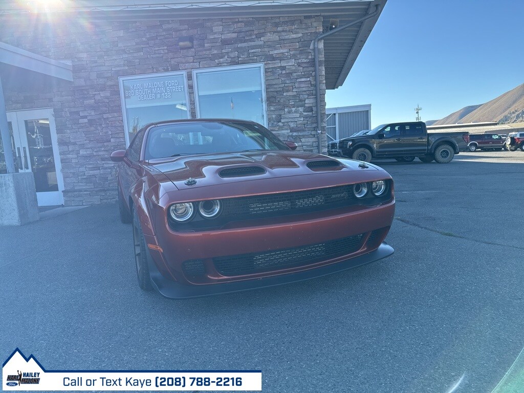 2022 Dodge Challenger SRT8 Hellcat Redeye photo 3