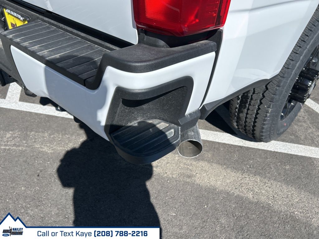 2026 Ford F-350 Super Duty XL - Photo 11