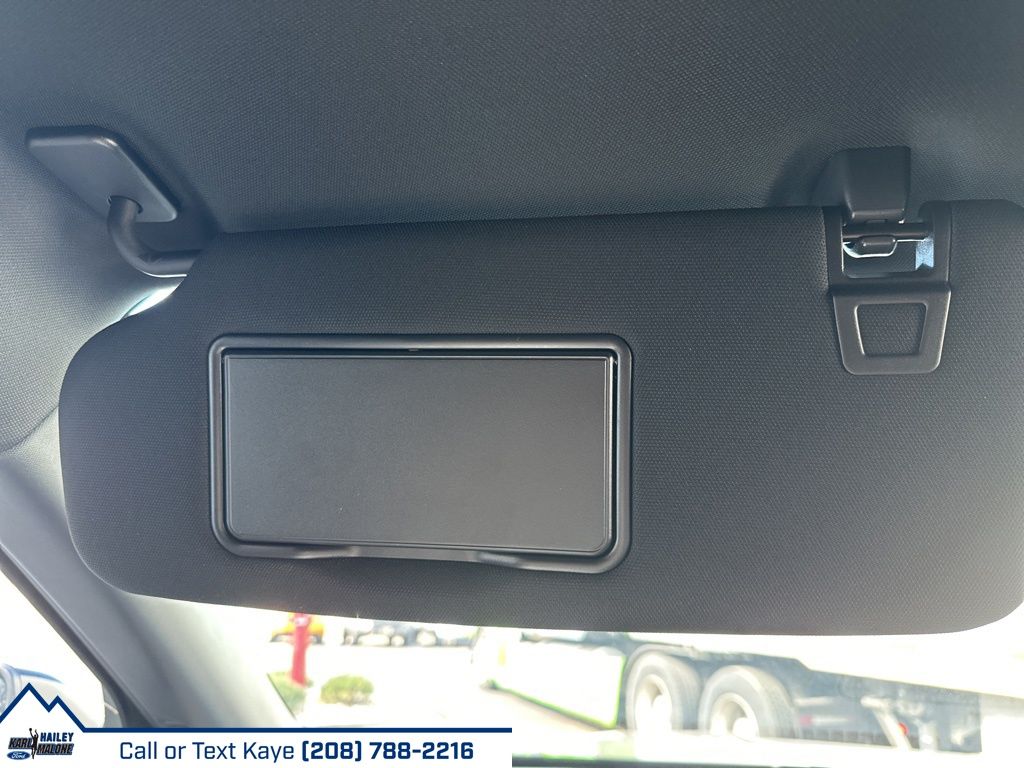 2026 Ford Explorer ST-Line - Photo 28