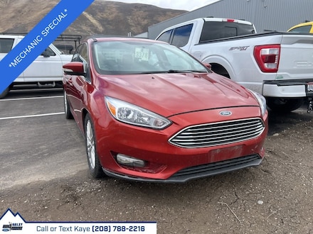 2018 Ford Focus Titanium Sedan