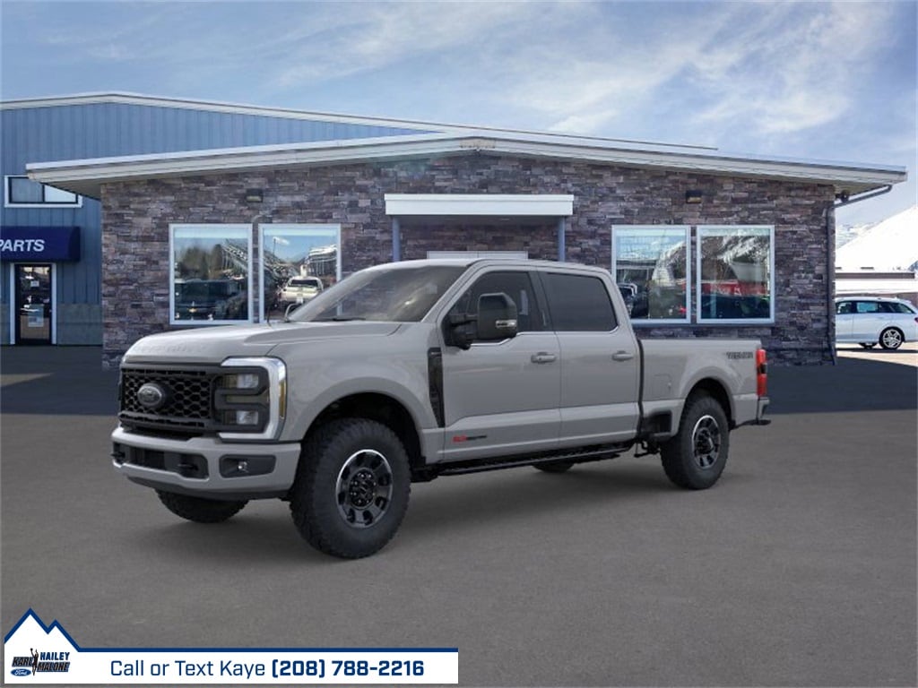 2025 Ford F-350 Super Duty Lariat's photo