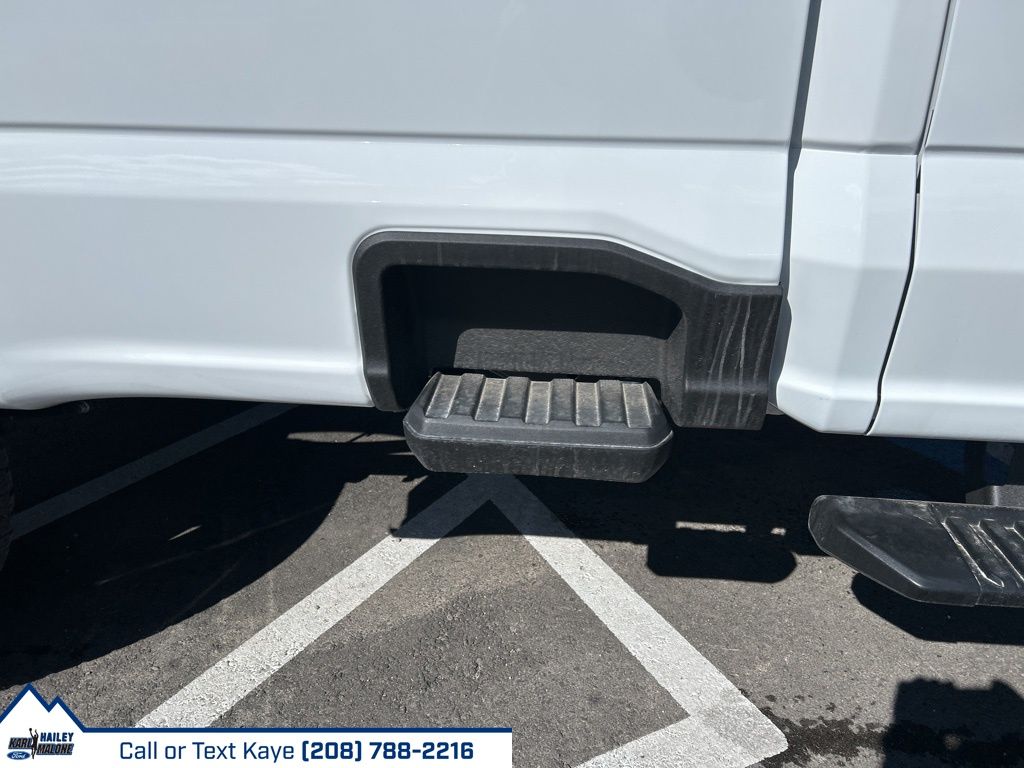 2026 Ford F-350 Super Duty XL - Photo 10