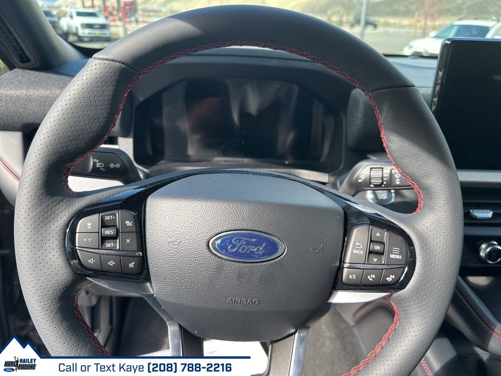 2026 Ford Explorer ST-Line - Photo 21