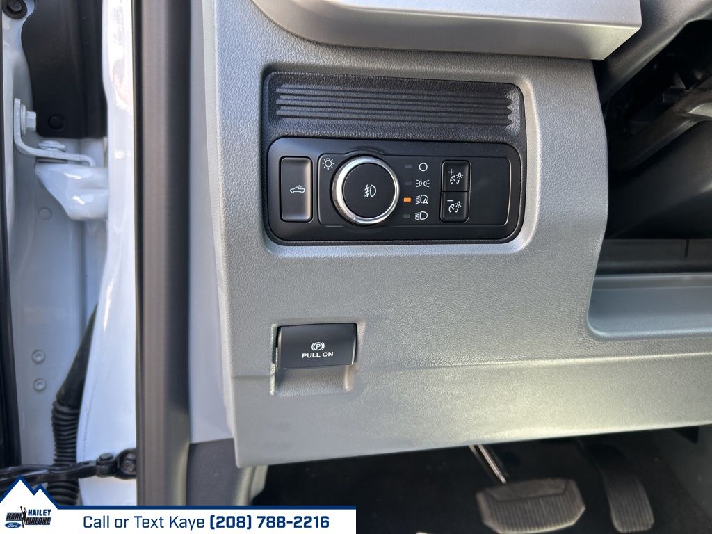 2026 Ford F-350 Super Duty XL - Photo 21