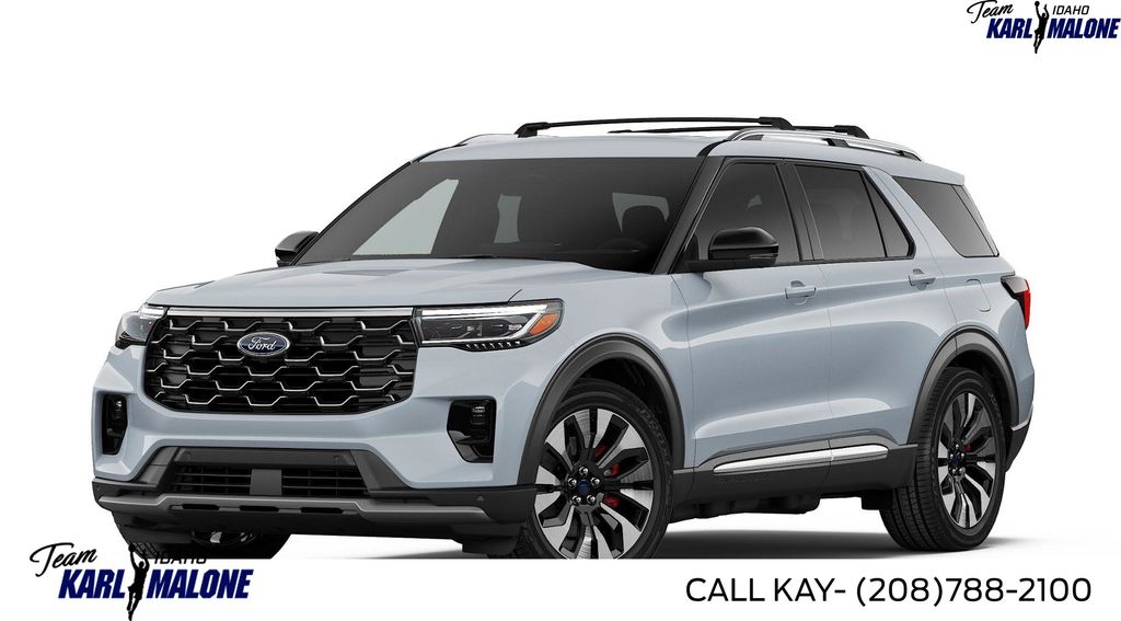 2026 Ford Explorer Platinum 4WD's photo