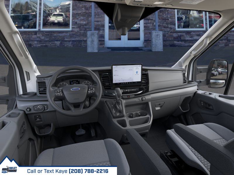 2025 Ford Transit Cutaway Base - Photo 9