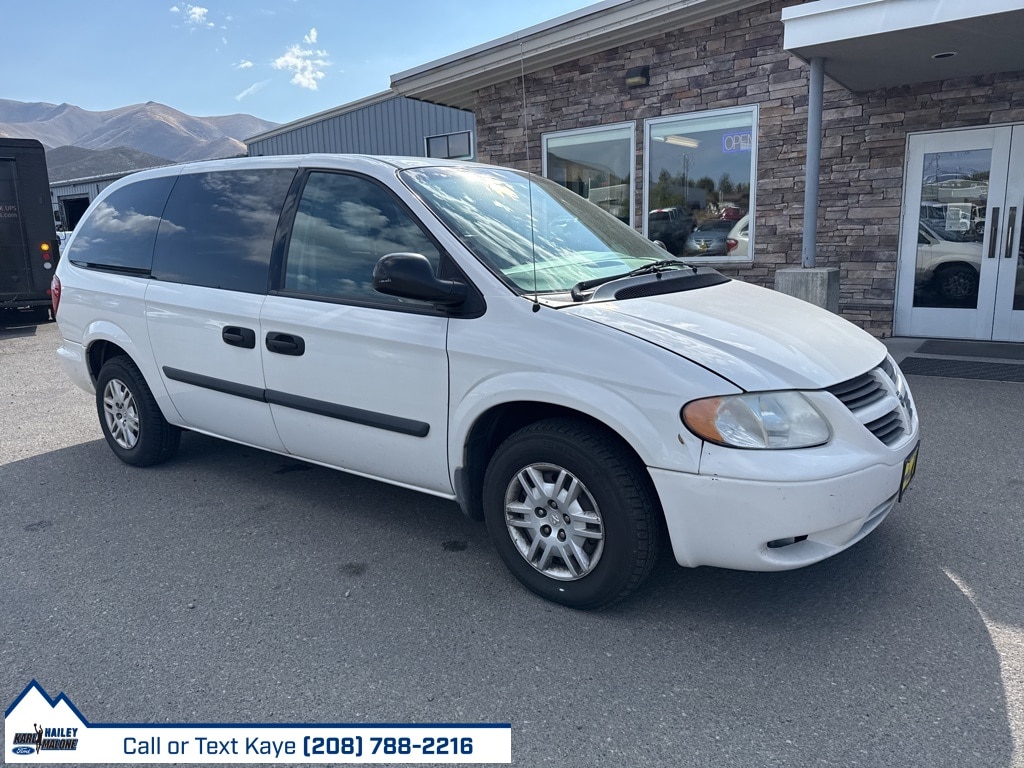 2005 Dodge Grand Caravan SE