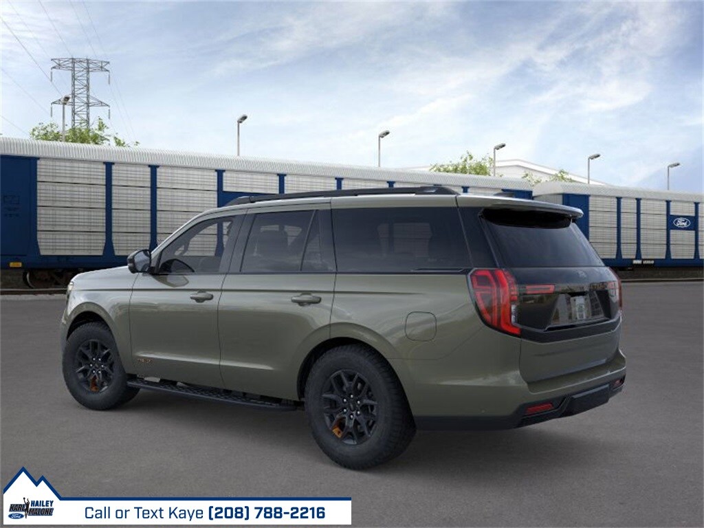 2025 Ford Expedition photo 2